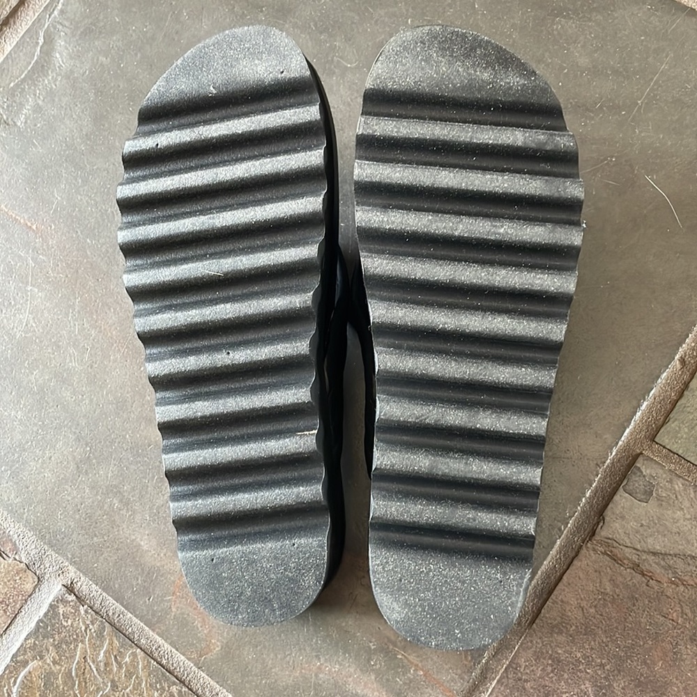 Reef Platform Sandals - Picture 6 of 7